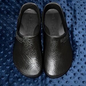 Professional Birkenstock Clogs